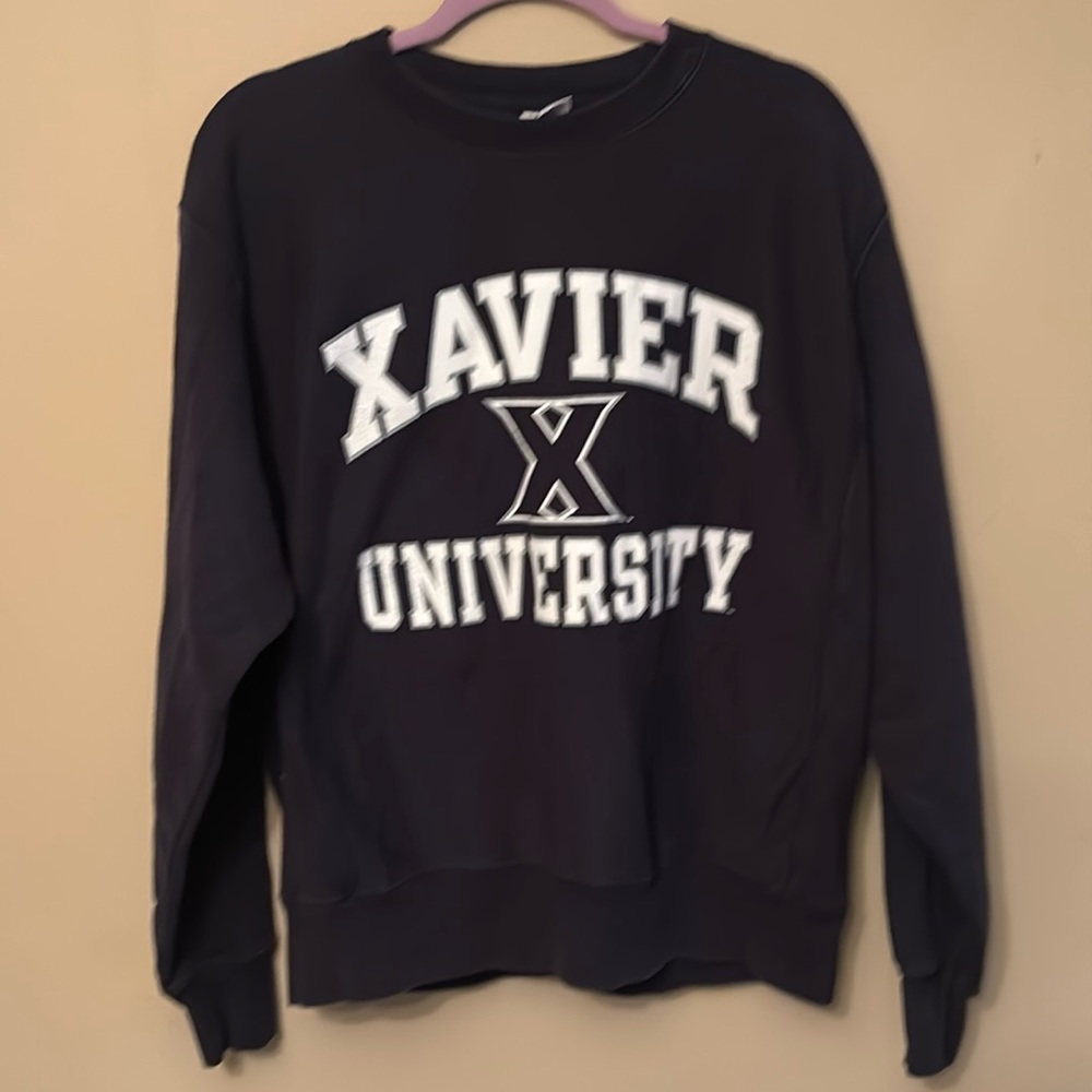 Vintage Champion Xavier crewneck.